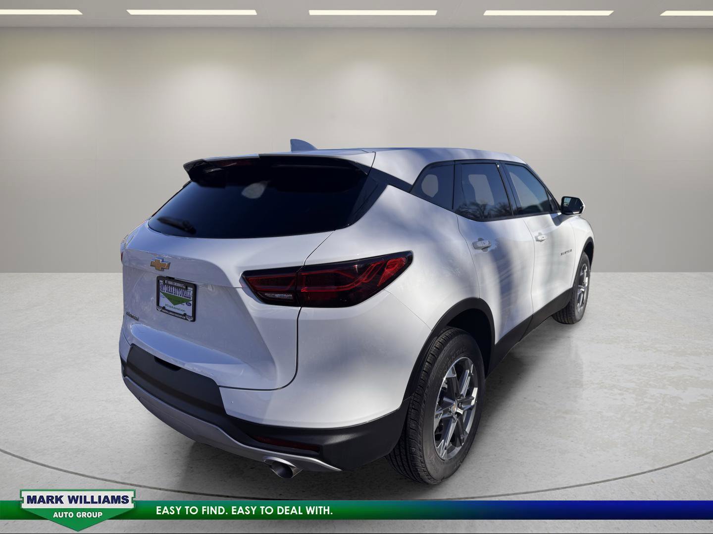 New 2025 Chevrolet Blazer LT w/ LPO, Floor Liner Package FWD image 3
