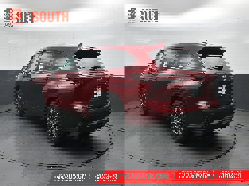 New 2026 Toyota Highlander XLE image 8