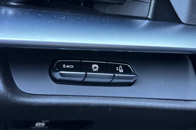 Used 2026 Chevrolet Corvette Stingray Coupe w/ Battery Protection Package image 37