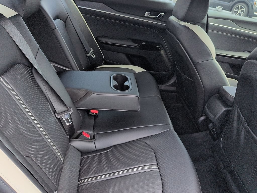 New 2026 Kia K5 GT-Line FWD image 8