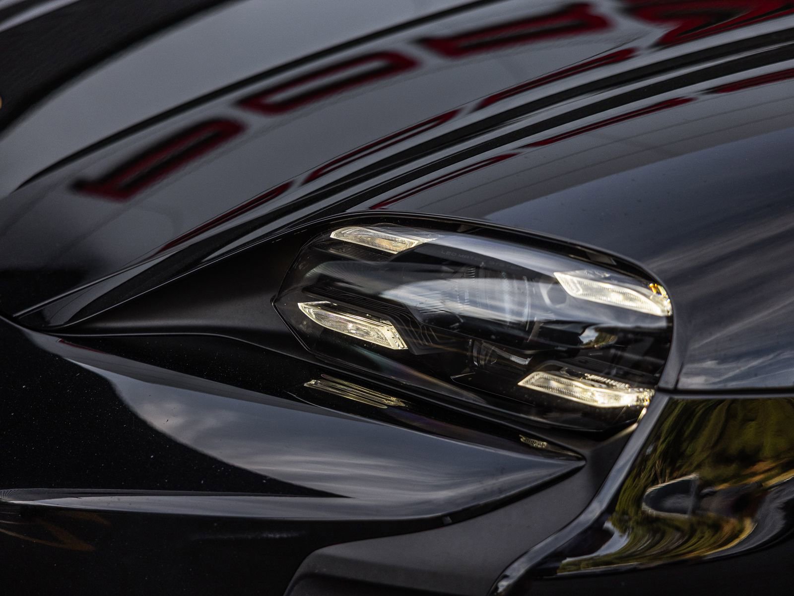 Certified 2023 Porsche Taycan GTS image 21