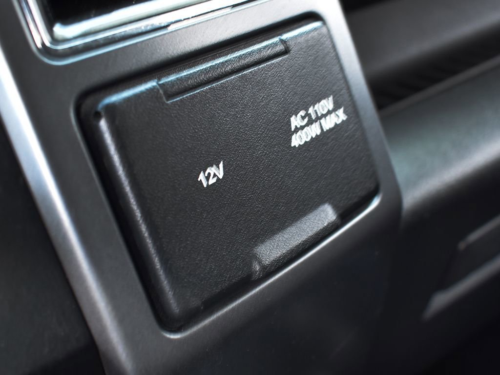 Used 2018 Ford F150 XLT w/ Equipment Group 302A Luxury AWD/4WD image 25