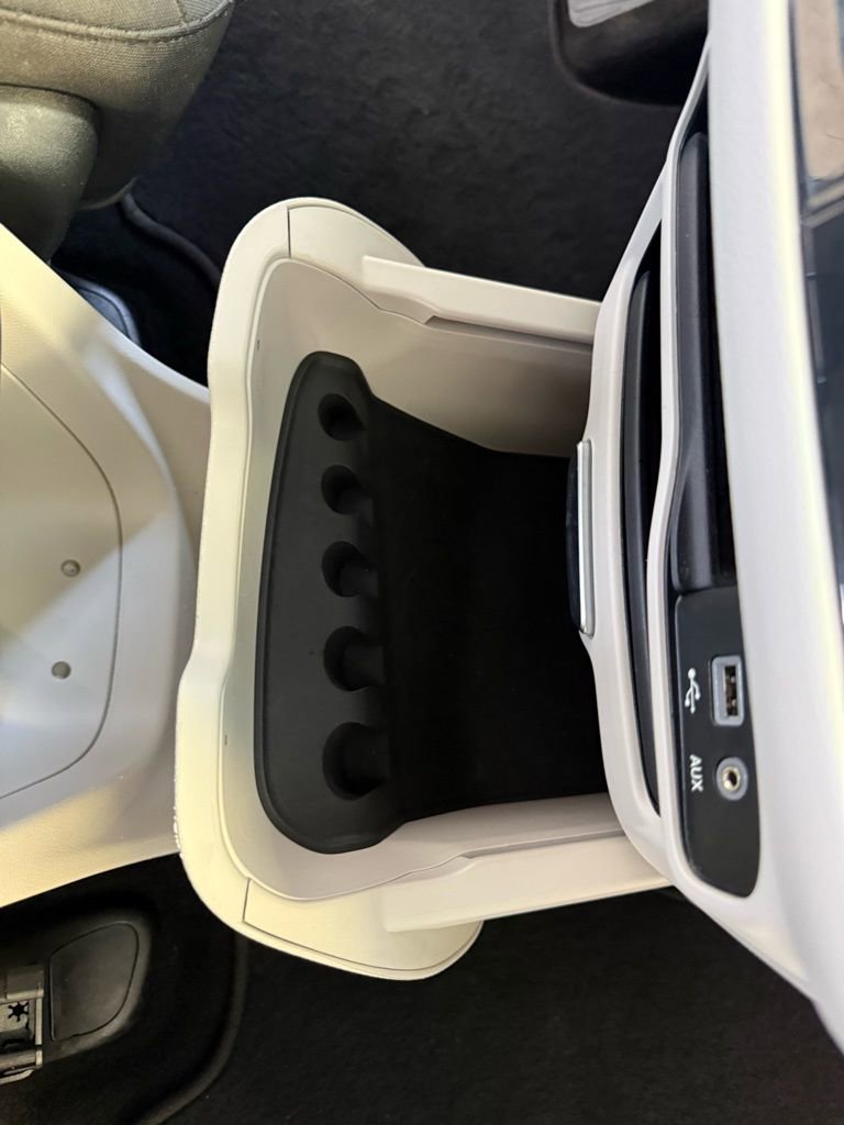 Used 2018 Chrysler Pacifica Touring Plus image 45