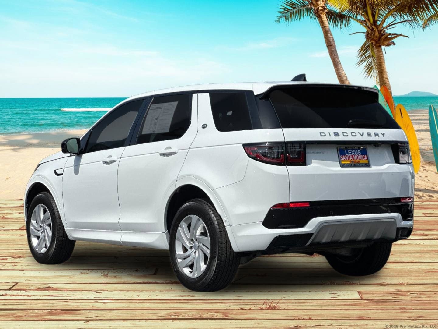 Used 2025 Land Rover Discovery Sport S image 4