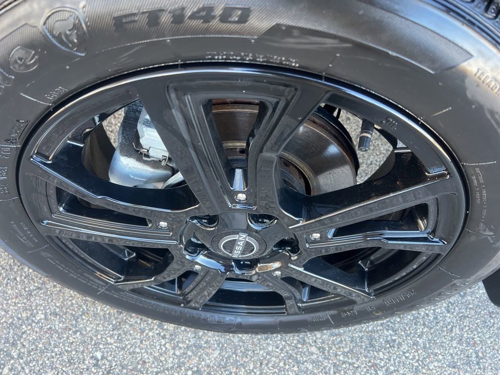 Used 2023 Nissan Kicks SR w/ SR Premium Package image 46