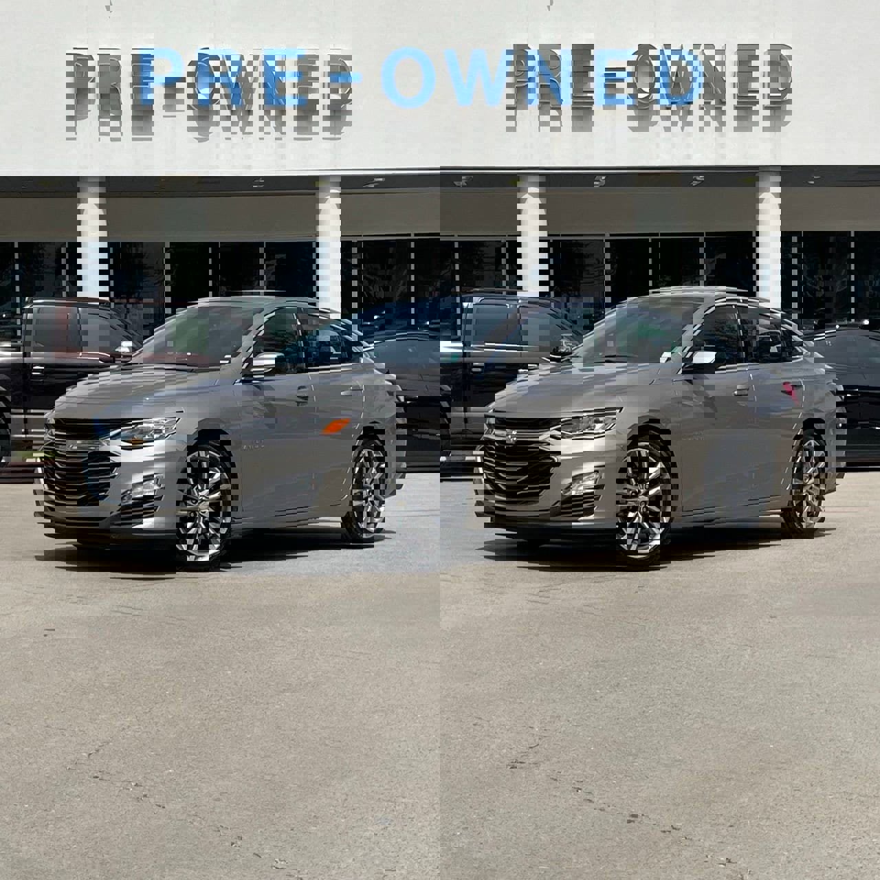 Used 2024 Chevrolet Malibu LT image 2