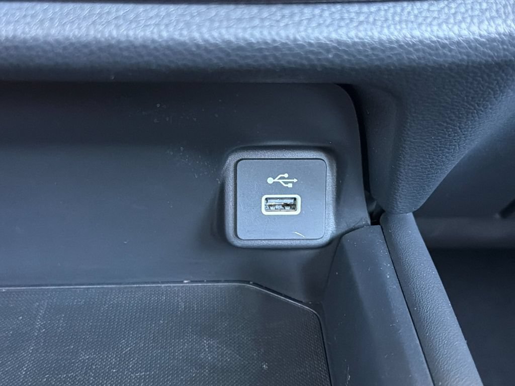 Used 2023 Honda HR-V LX image 37