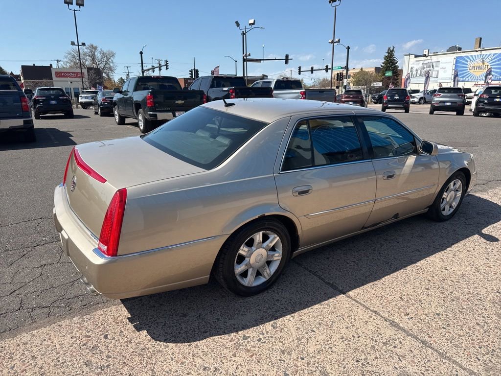 Used 2006 Cadillac DTS FWD image 8