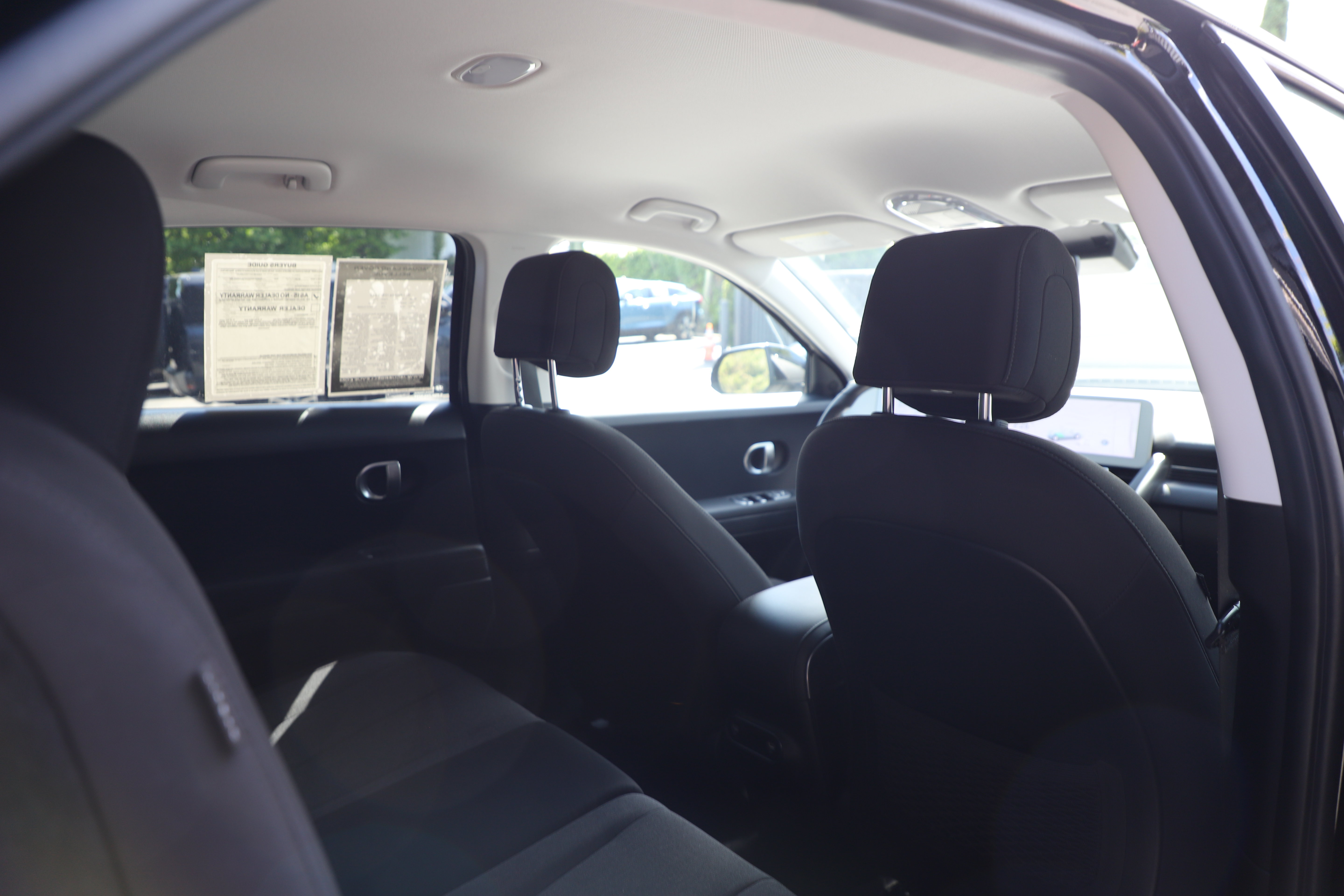 Used 2024 Hyundai Ioniq 5 SE AWD/4WD image 14