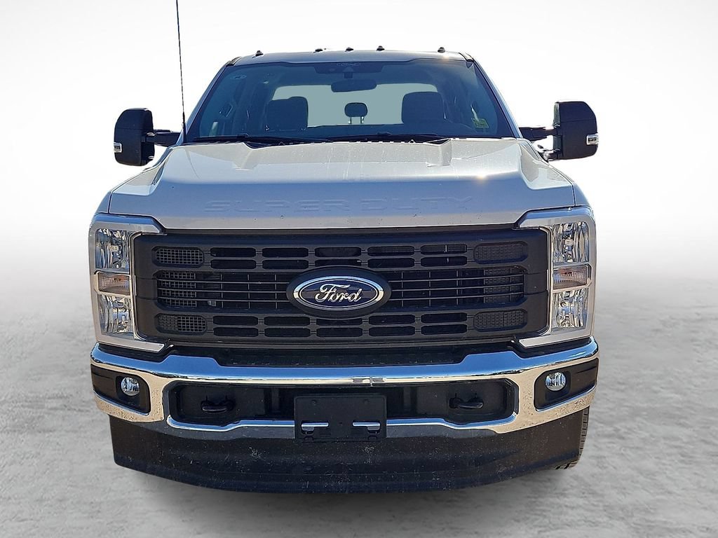 New 2026 Ford F350 XL AWD/4WD image 3