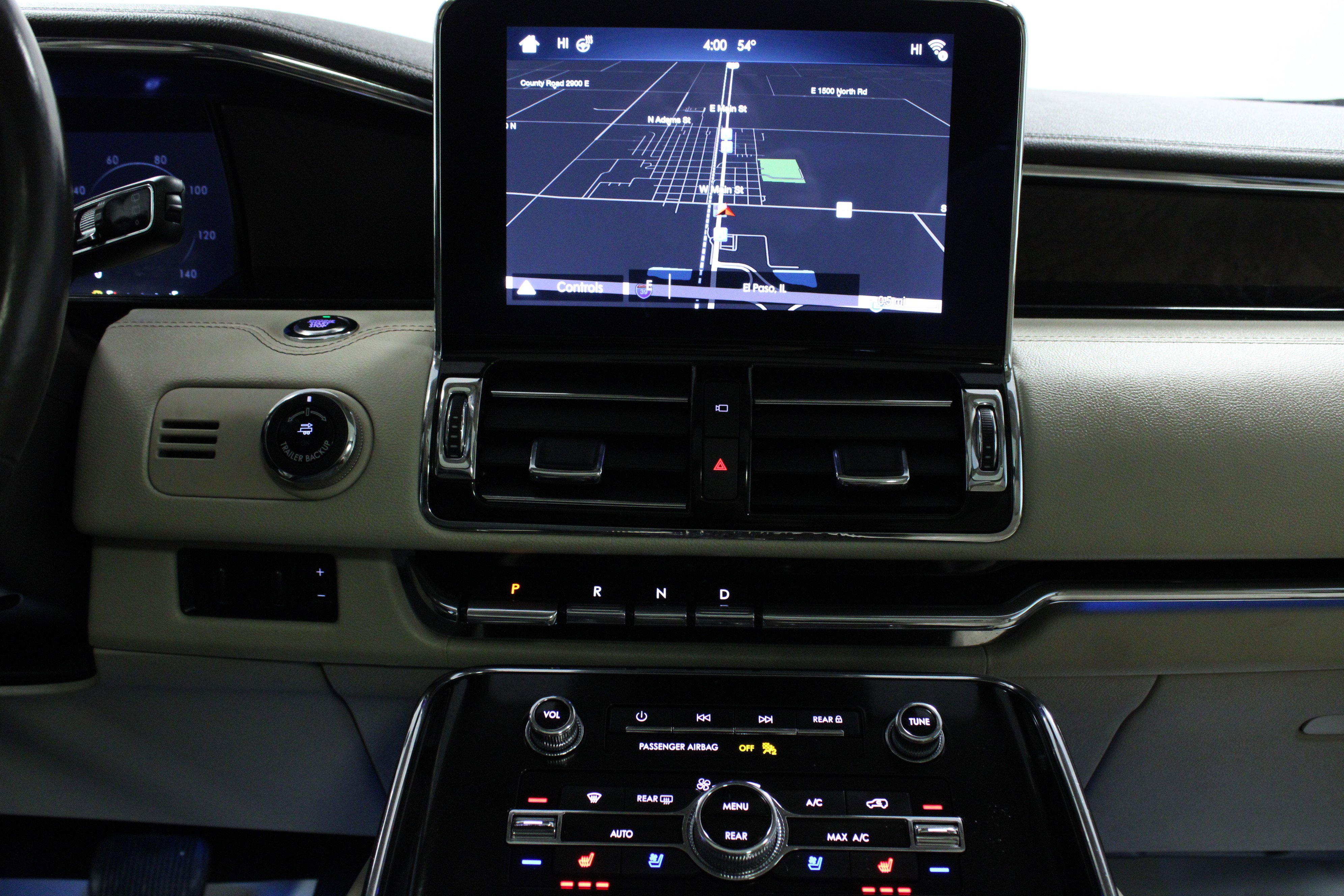 Used 2019 Lincoln Navigator Reserve image 23