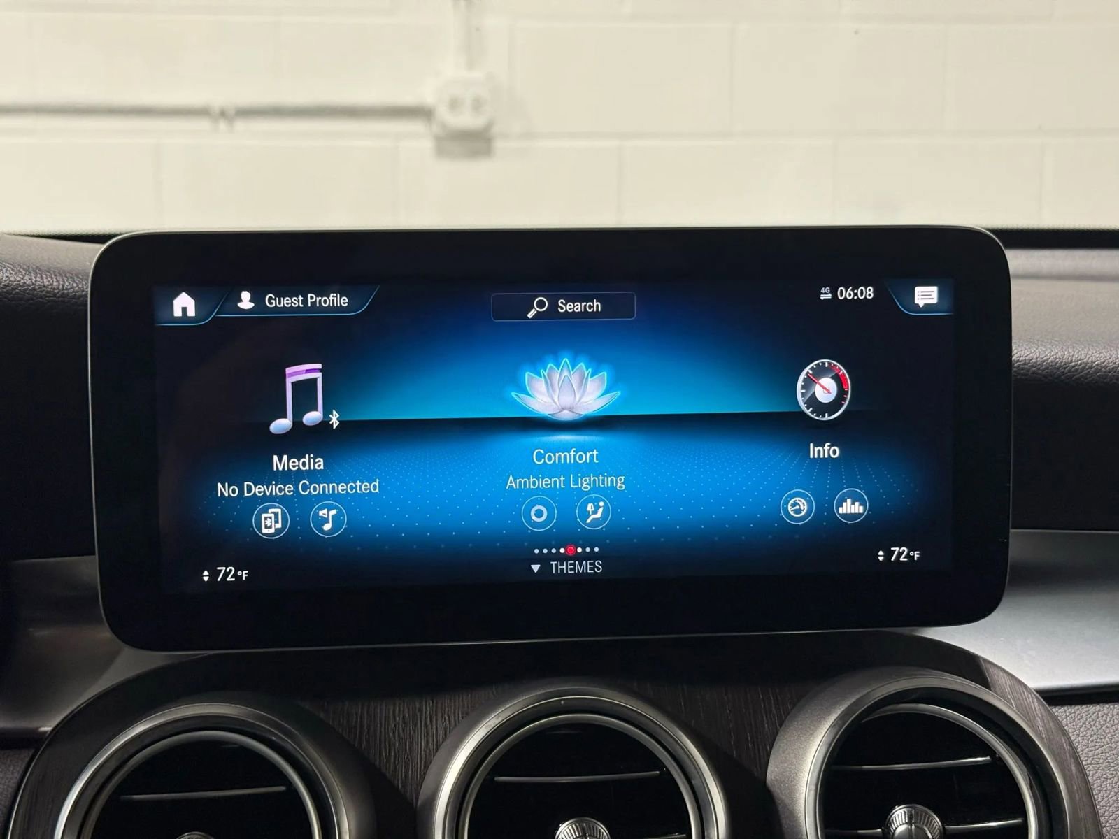 Used 2021 Mercedes-Benz GLC 300 GLC 300 4MATIC Sport Utility 4 image 34