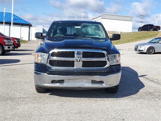Used 2020 RAM 1500 Classic SLT image 2