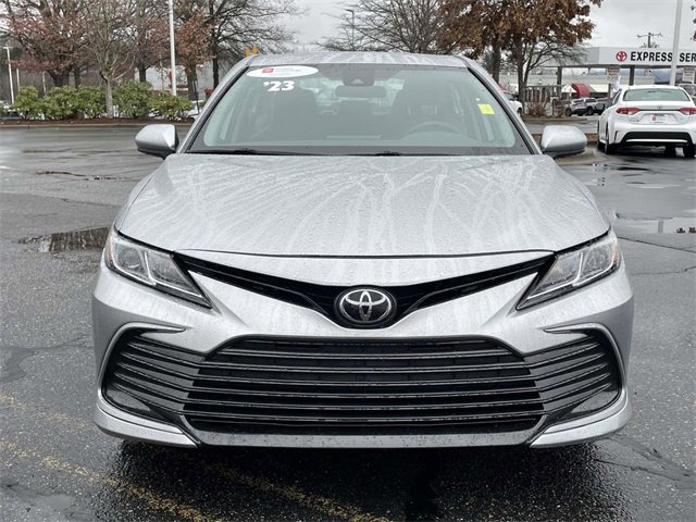 Used 2023 Toyota Camry LE image 8
