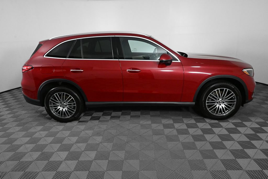 Certified 2024 Mercedes-Benz GLC 300 4MATIC image 25