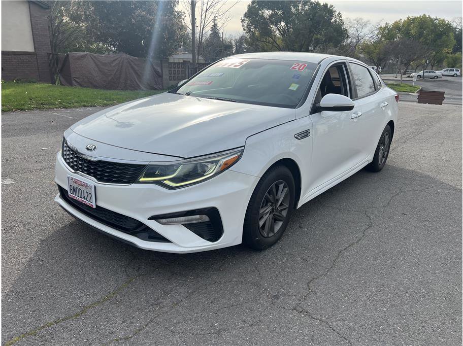 Used 2020 Kia Optima LX image 3