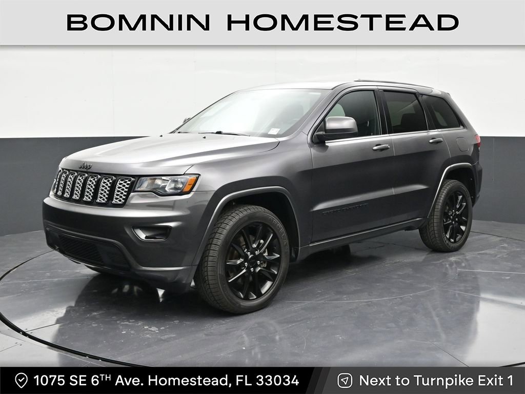 Used 2021 Jeep Grand Cherokee Laredo X image 1