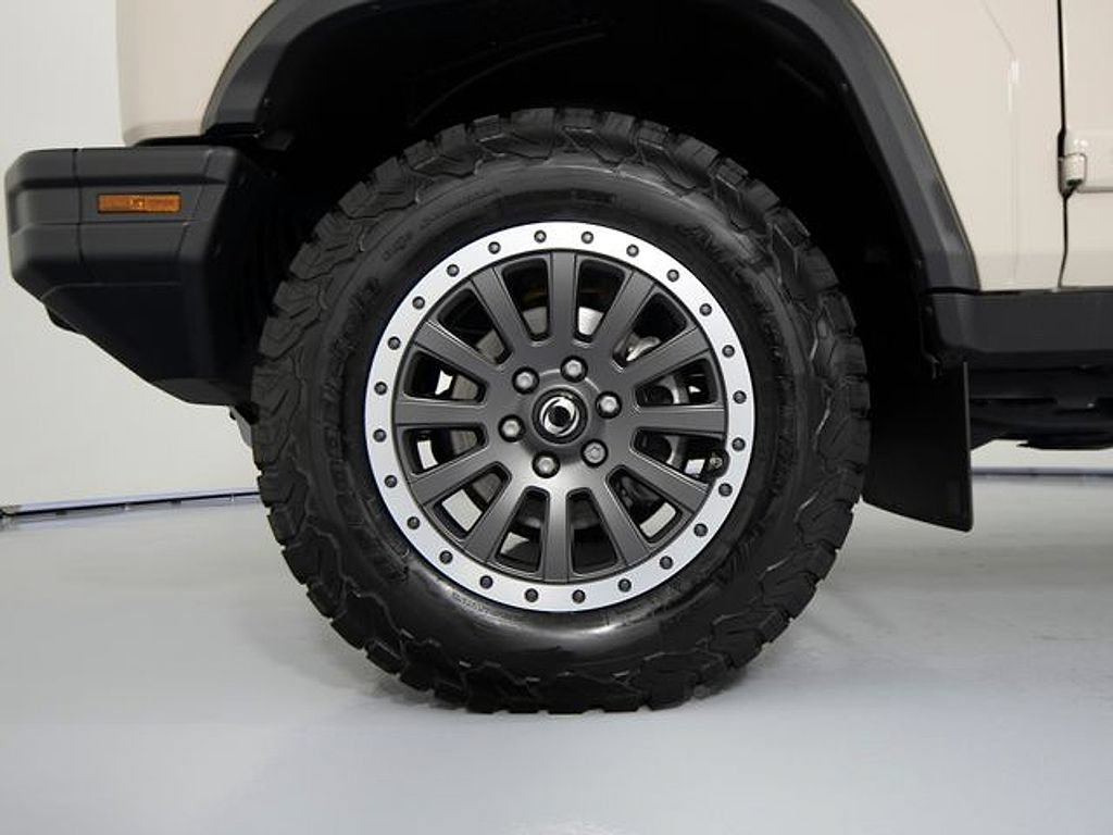 New 2025 INEOS Grenadier Fieldmaster Edition AWD/4WD image 9