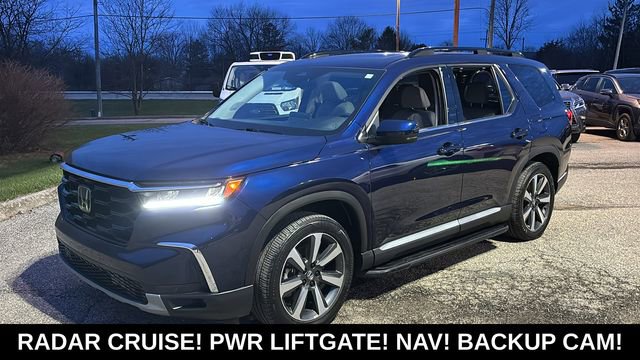 Used 2023 Honda Pilot Touring image 3