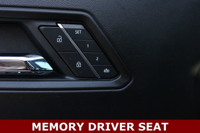 Used 2026 GMC Canyon Denali AWD/4WD image 5