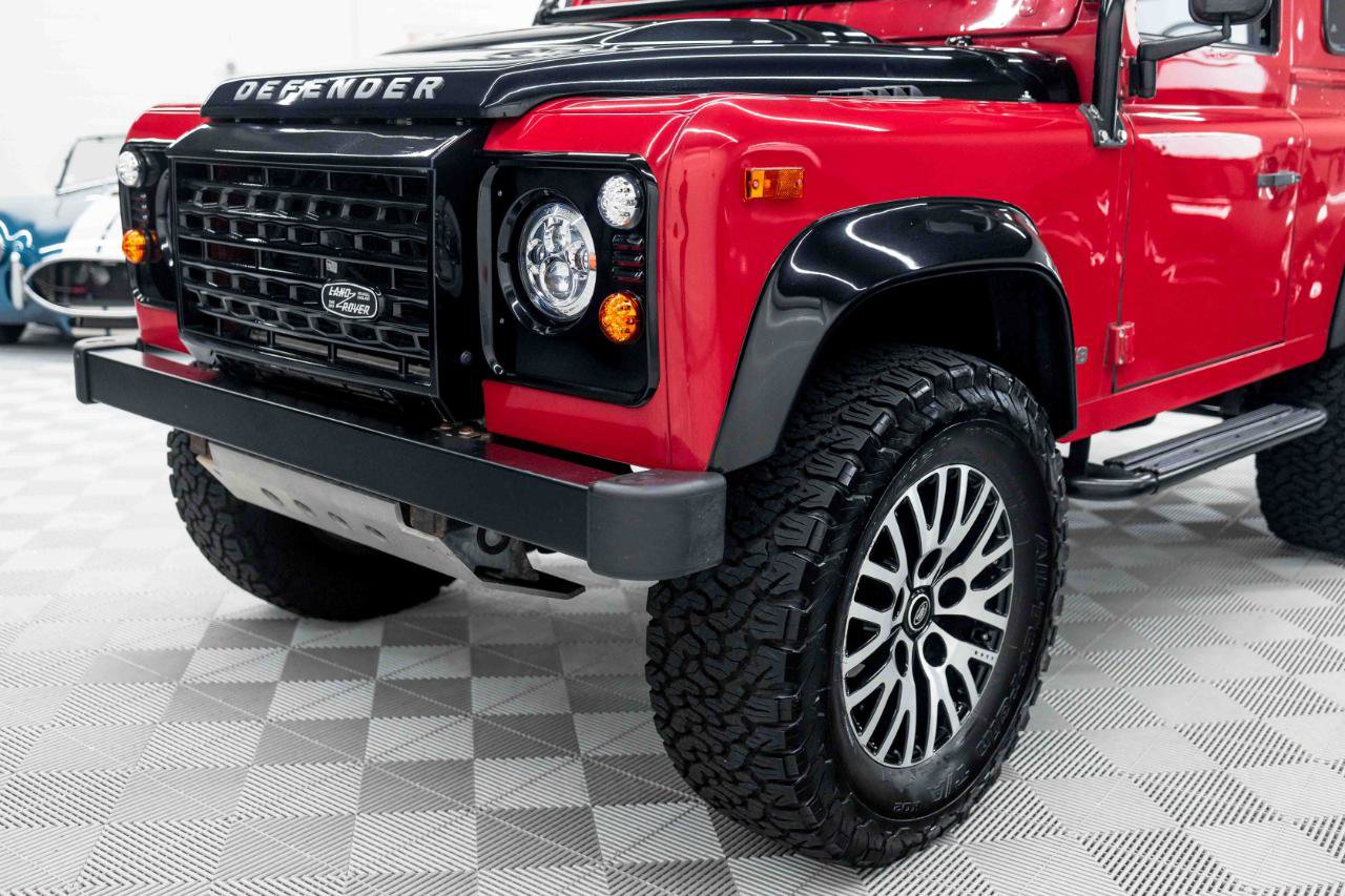 Used 1997 Land Rover Defender 90 AWD/4WD image 14