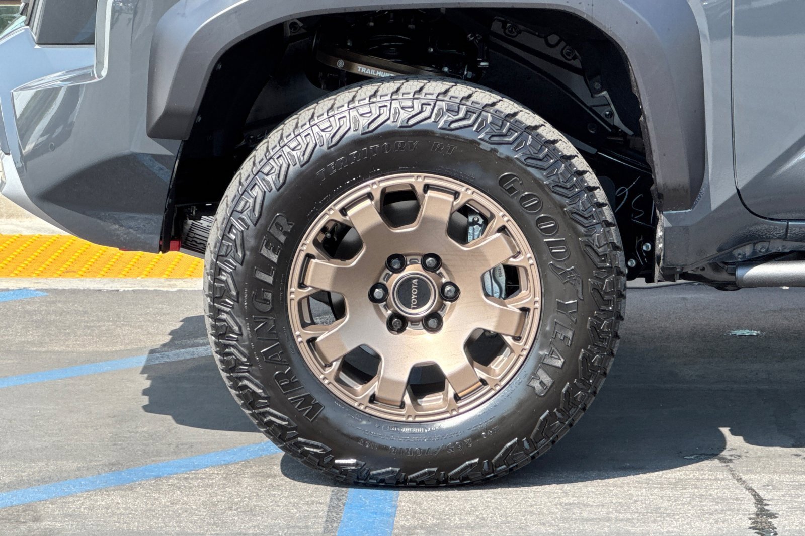 Certified 2025 Toyota Tacoma Trailhunter image 33