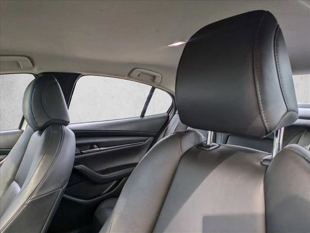Used 2022 MAZDA MAZDA3 s image 4