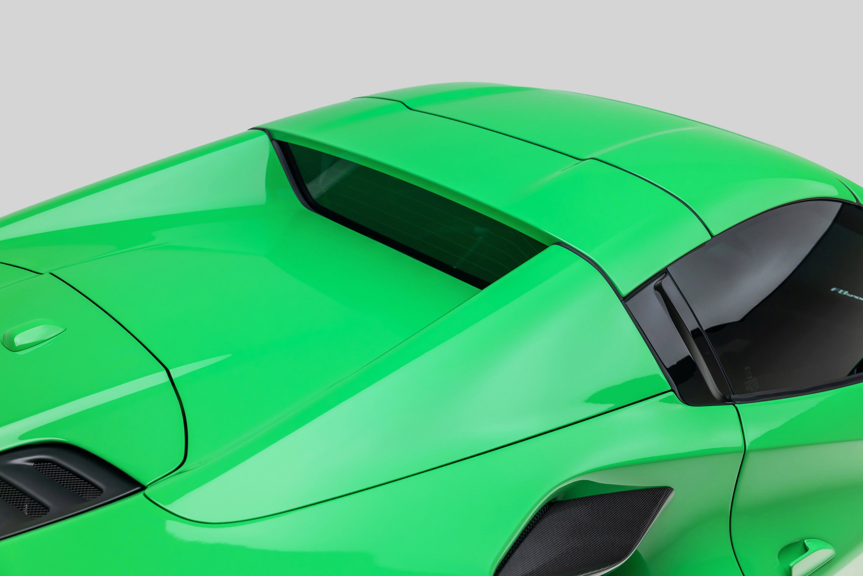 Certified 2023 Ferrari F8 Tributo RWD image 36