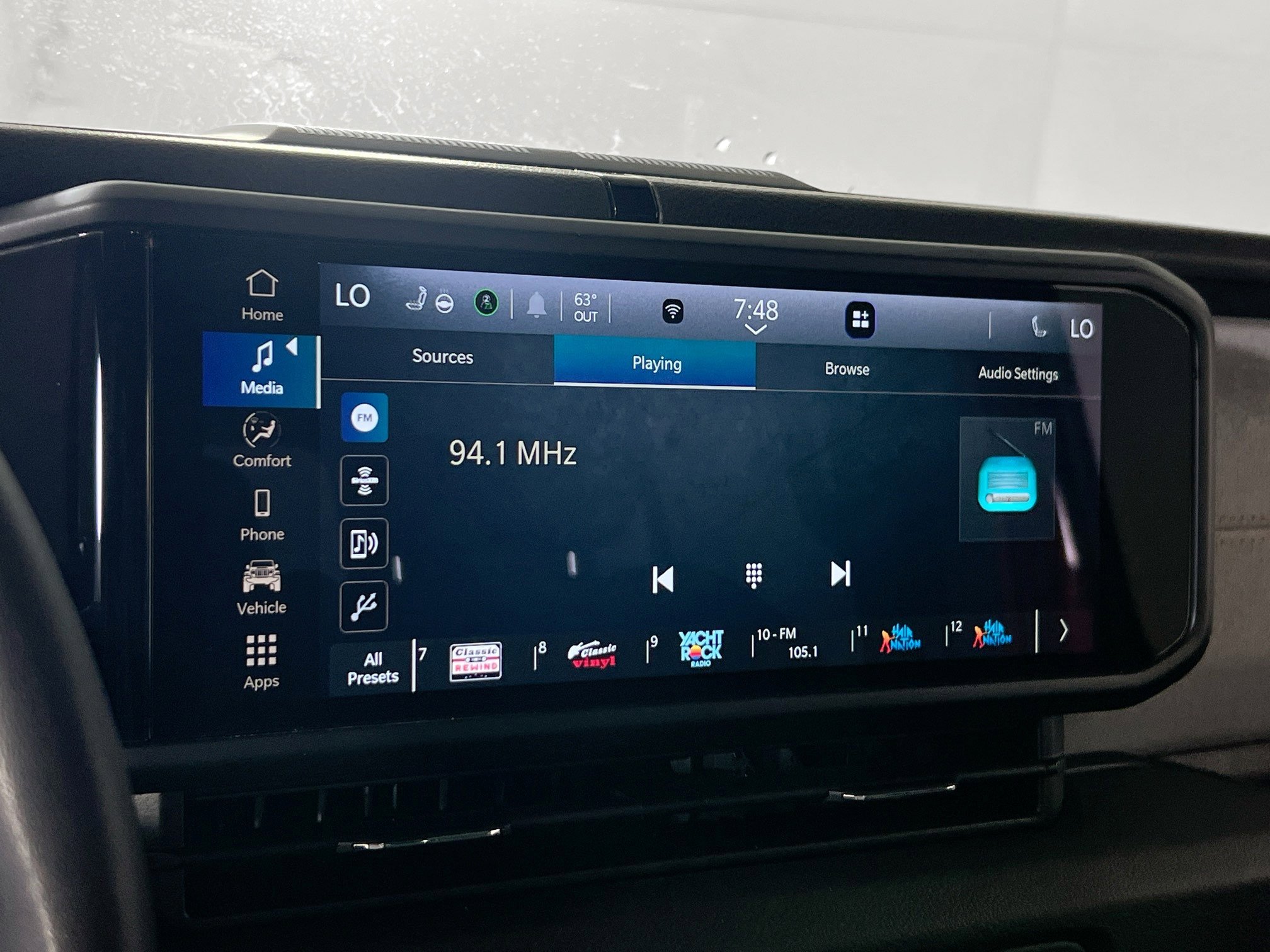 Used 2024 Jeep Gladiator Sport image 14