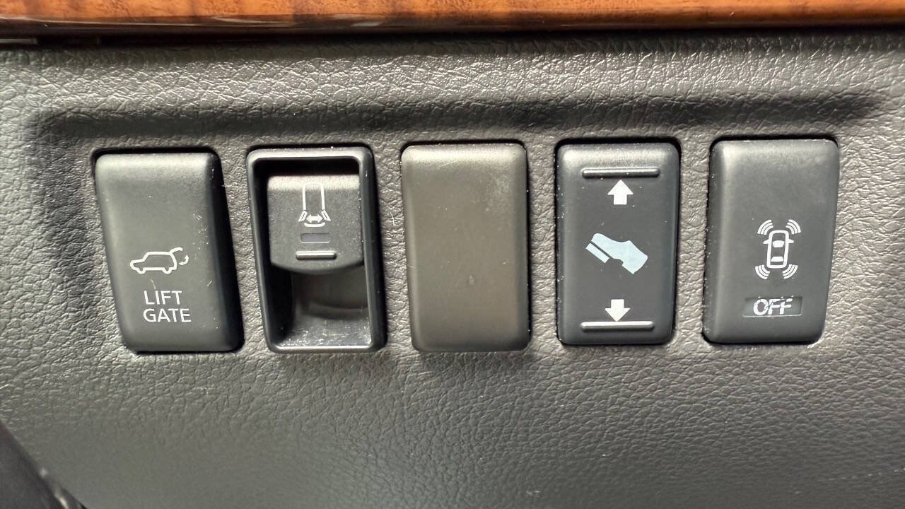 Used 2015 Nissan Armada Platinum w/ 2nd Row Captain Seat Package AWD/4WD image 17