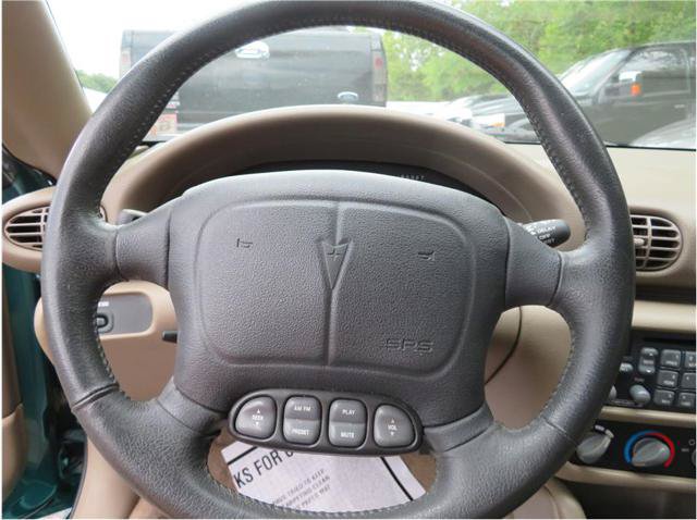 Used 1997 Pontiac Sunfire SE w/ Opt Pkg 3 FWD image 20