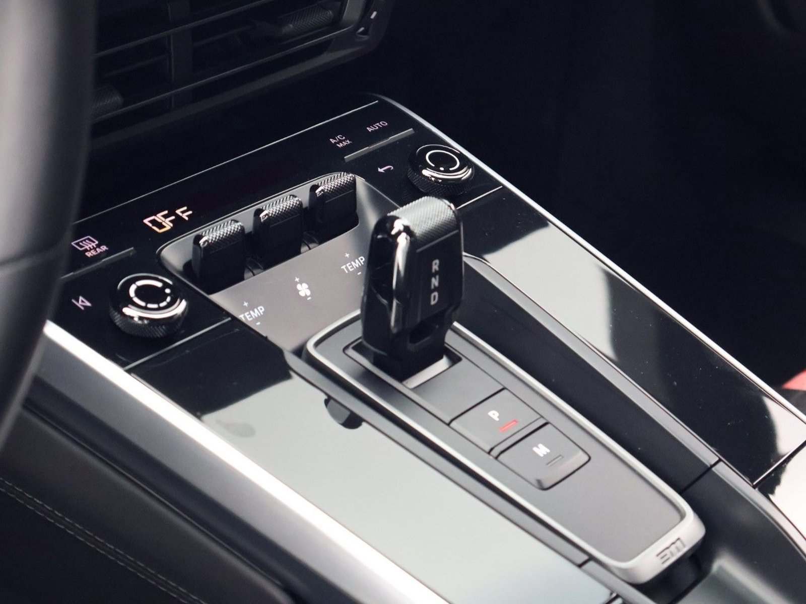 Certified 2023 Porsche 911 Turbo S AWD/4WD image 20