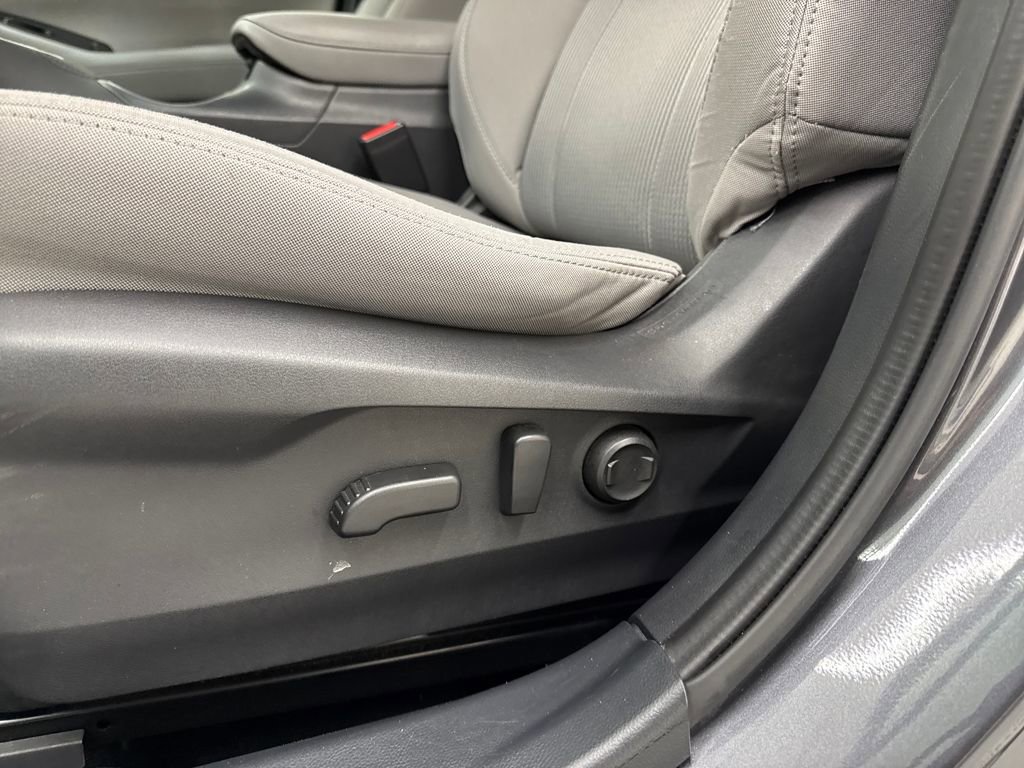 Used 2021 Subaru Legacy Premium image 13