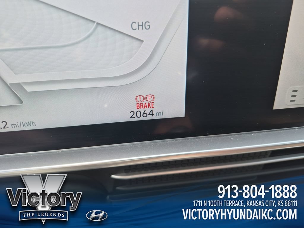 Used 2025 Hyundai Ioniq 6 SE RWD image 16