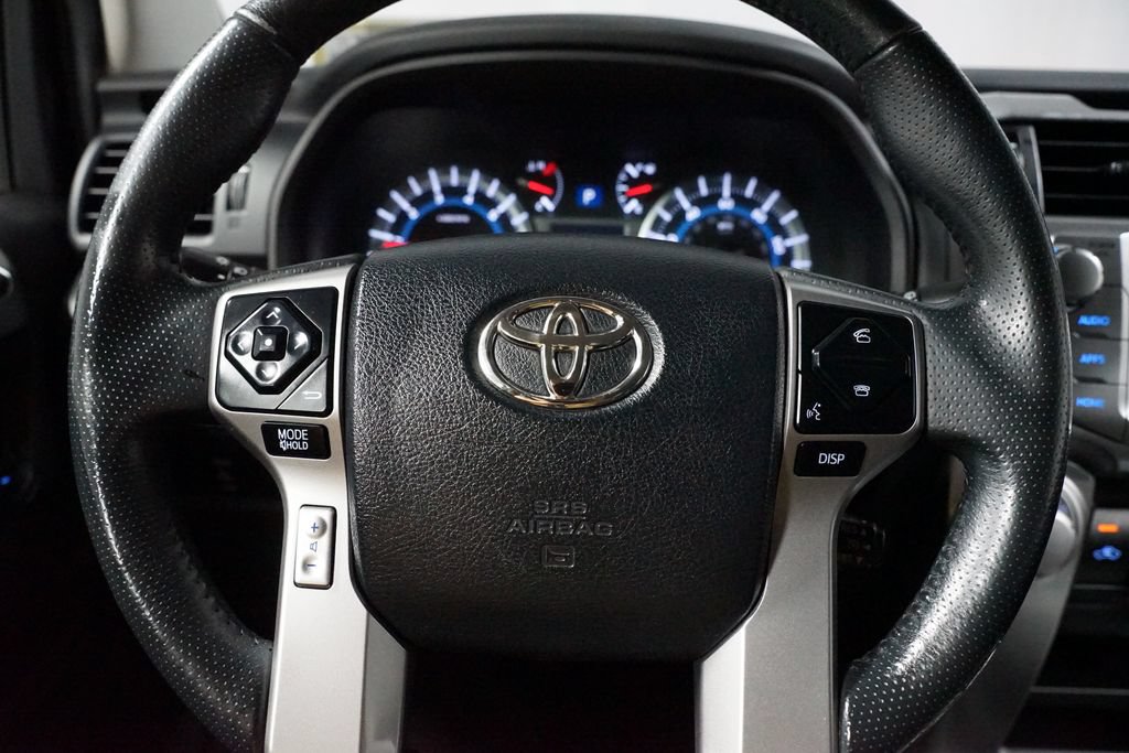 Certified 2017 Toyota 4Runner SR5 AWD/4WD image 13