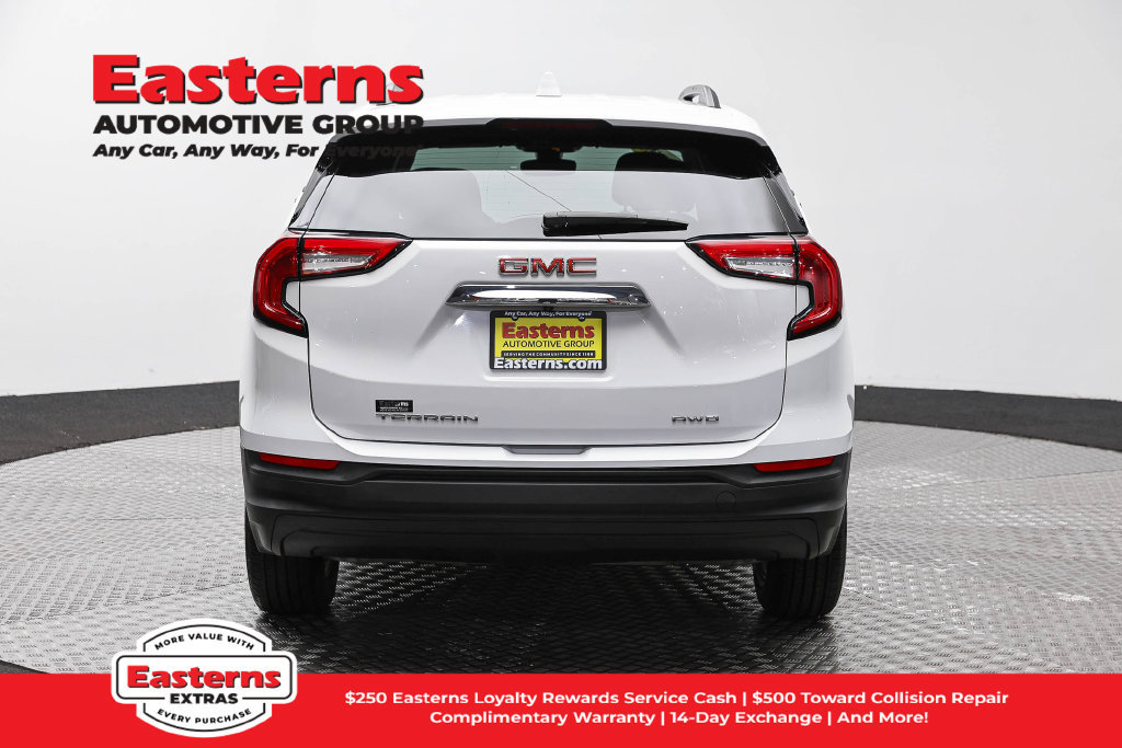 Used 2023 GMC Terrain SLE w/ Driver Convenience Package AWD/4WD image 7