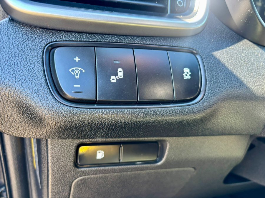 Used 2018 Kia Sorento LX w/ LX V6 Convenience Package image 28