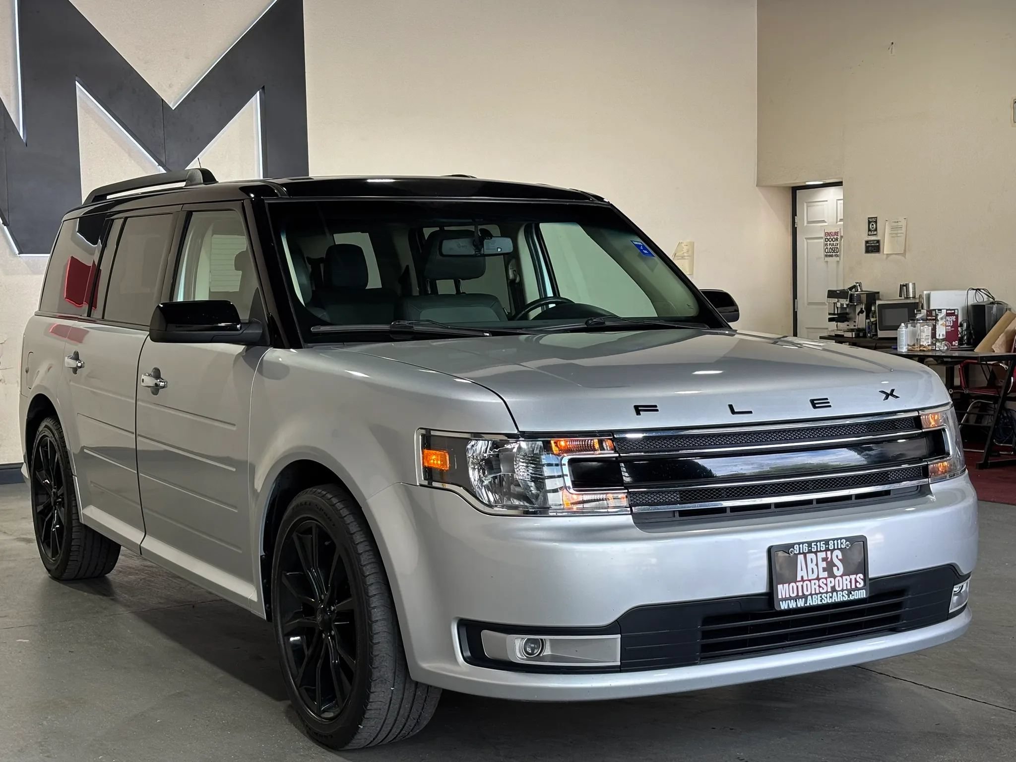 Used 2016 Ford Flex SEL w/ Equipment Group 202A AWD/4WD image 3