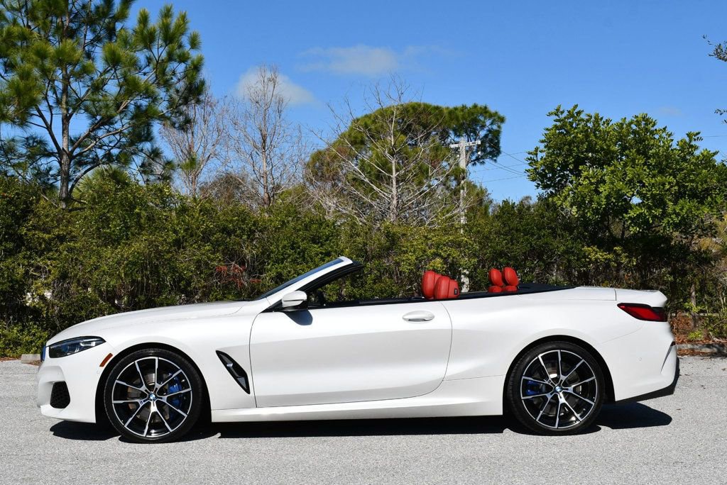 Used 2021 BMW 840i Convertible w/ M Sport Package image 32