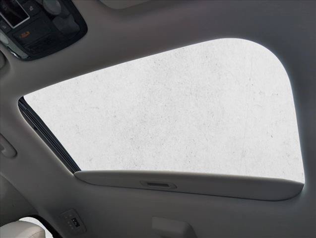 Used 2025 Kia Carnival SX Prestige FWD image 17