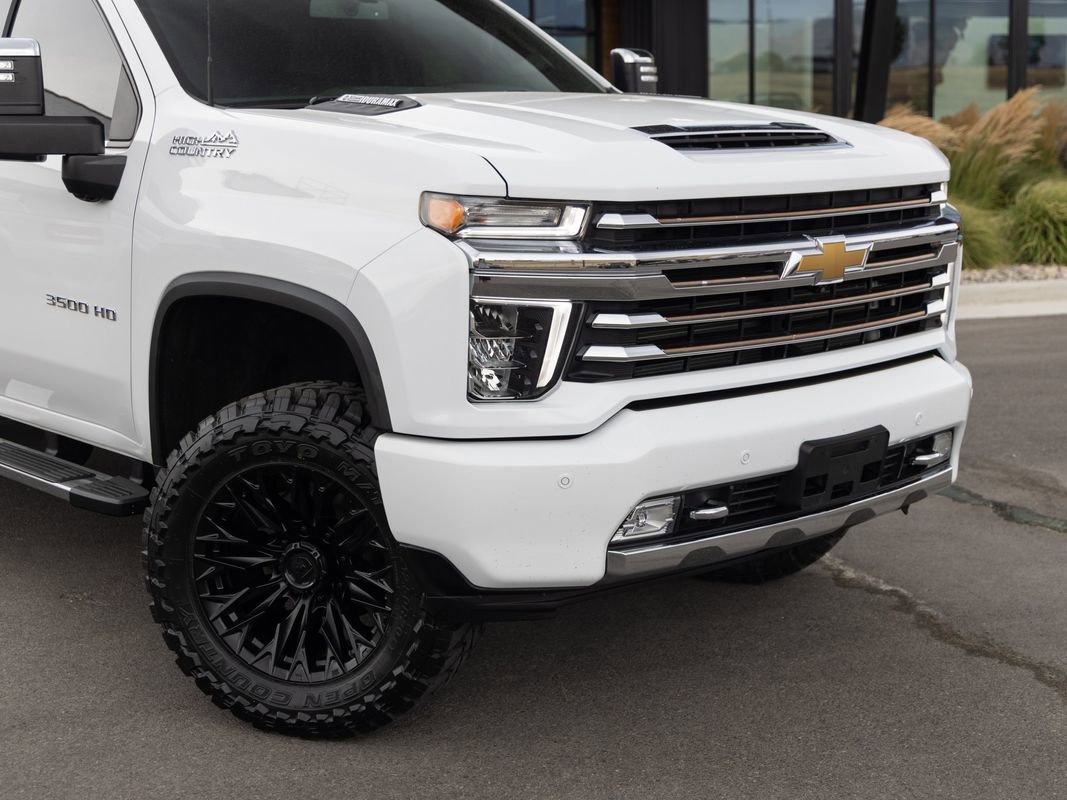 Used 2022 Chevrolet Silverado 3500 High Country w/ Z71 Off-Road Package image 7