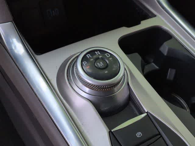Used 2020 Ford Explorer Platinum w/ Premium Technology Package AWD/4WD image 32