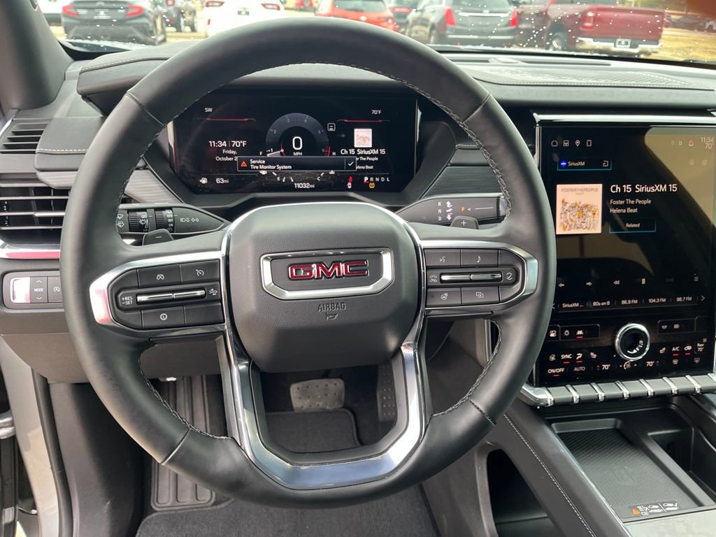 Used 2025 GMC Acadia Elevation image 18