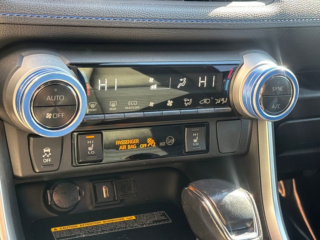 Used 2020 Toyota RAV4 XSE image 14