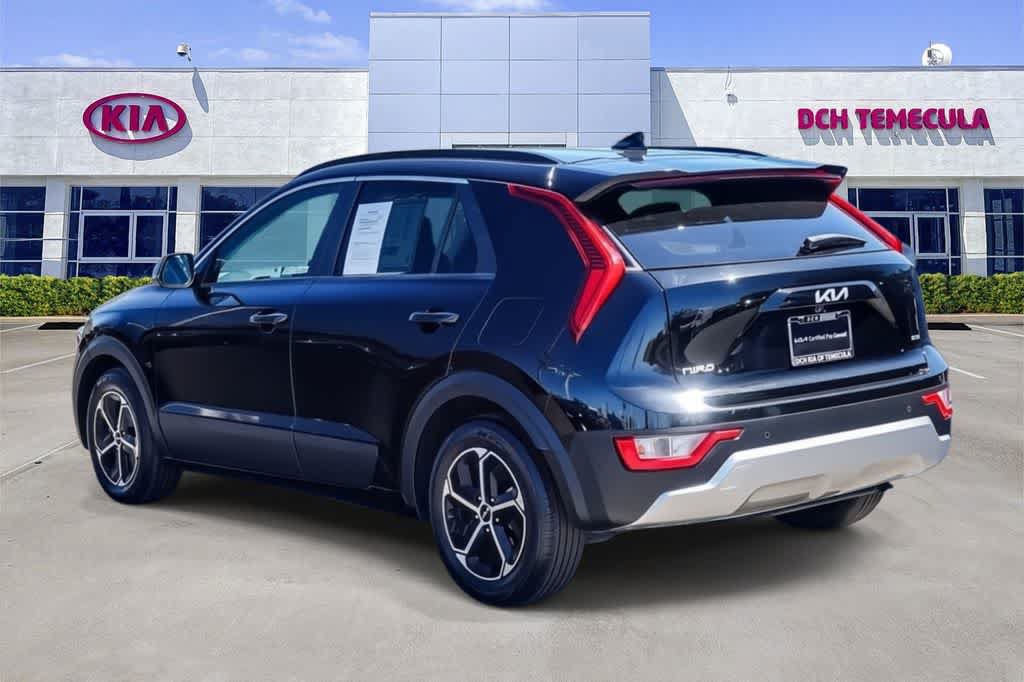 Certified 2024 Kia Niro EX FWD image 6