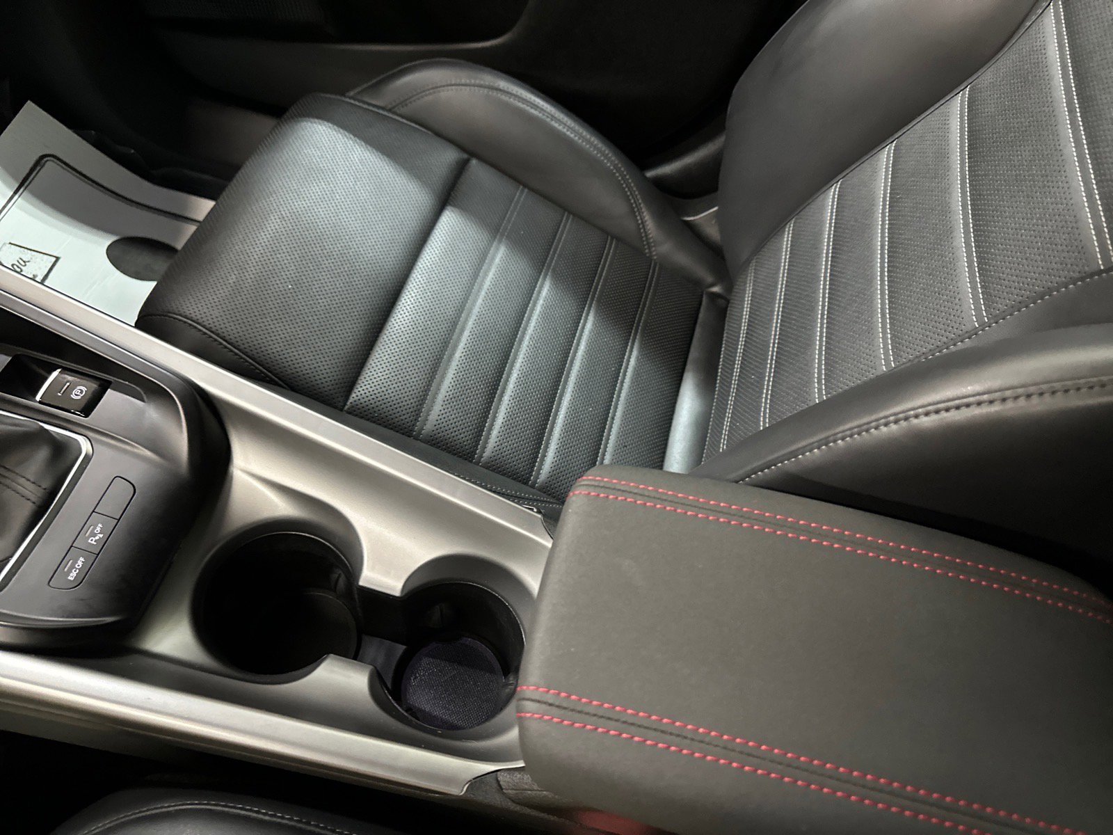 Used 2024 Dodge Hornet GT w/ GT Blacktop Package image 34