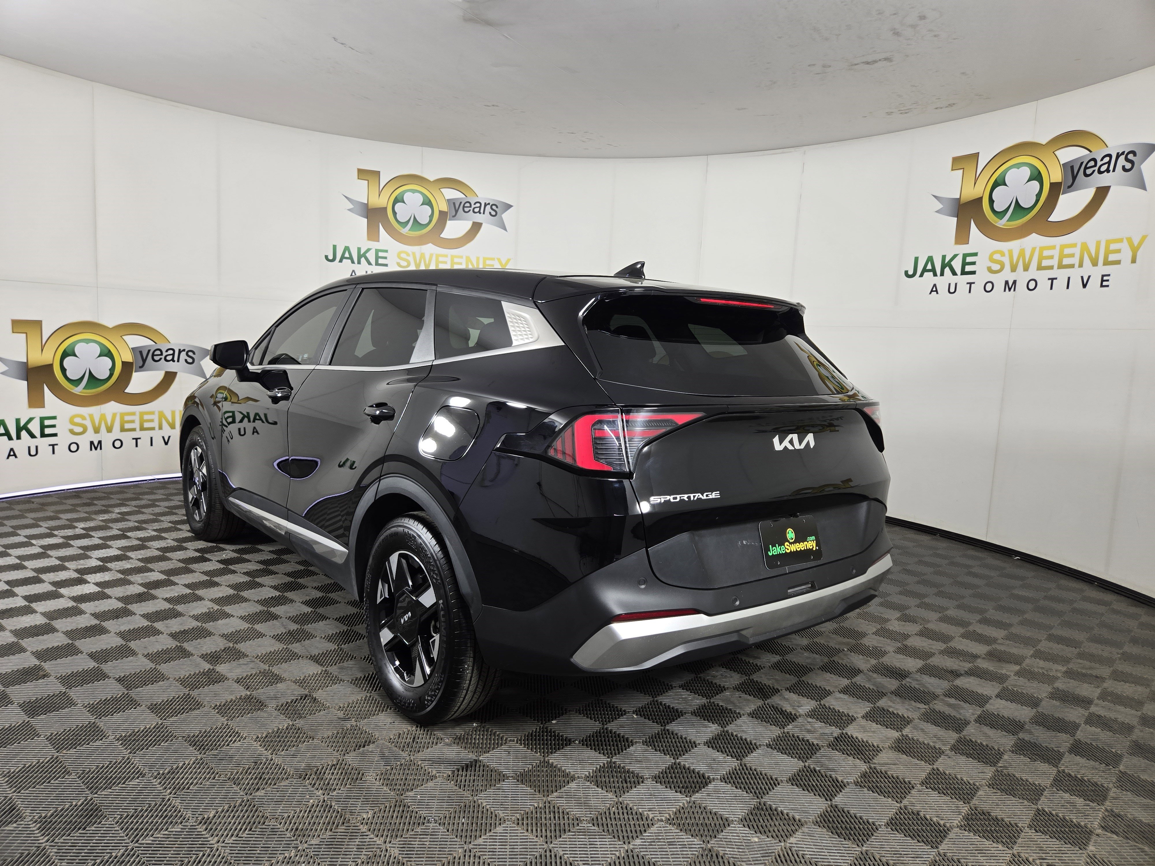 Used 2026 Kia Sportage LX FWD image 6