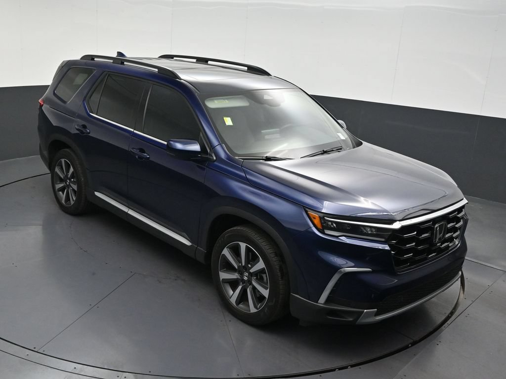 Used 2025 Honda Pilot Touring image 22