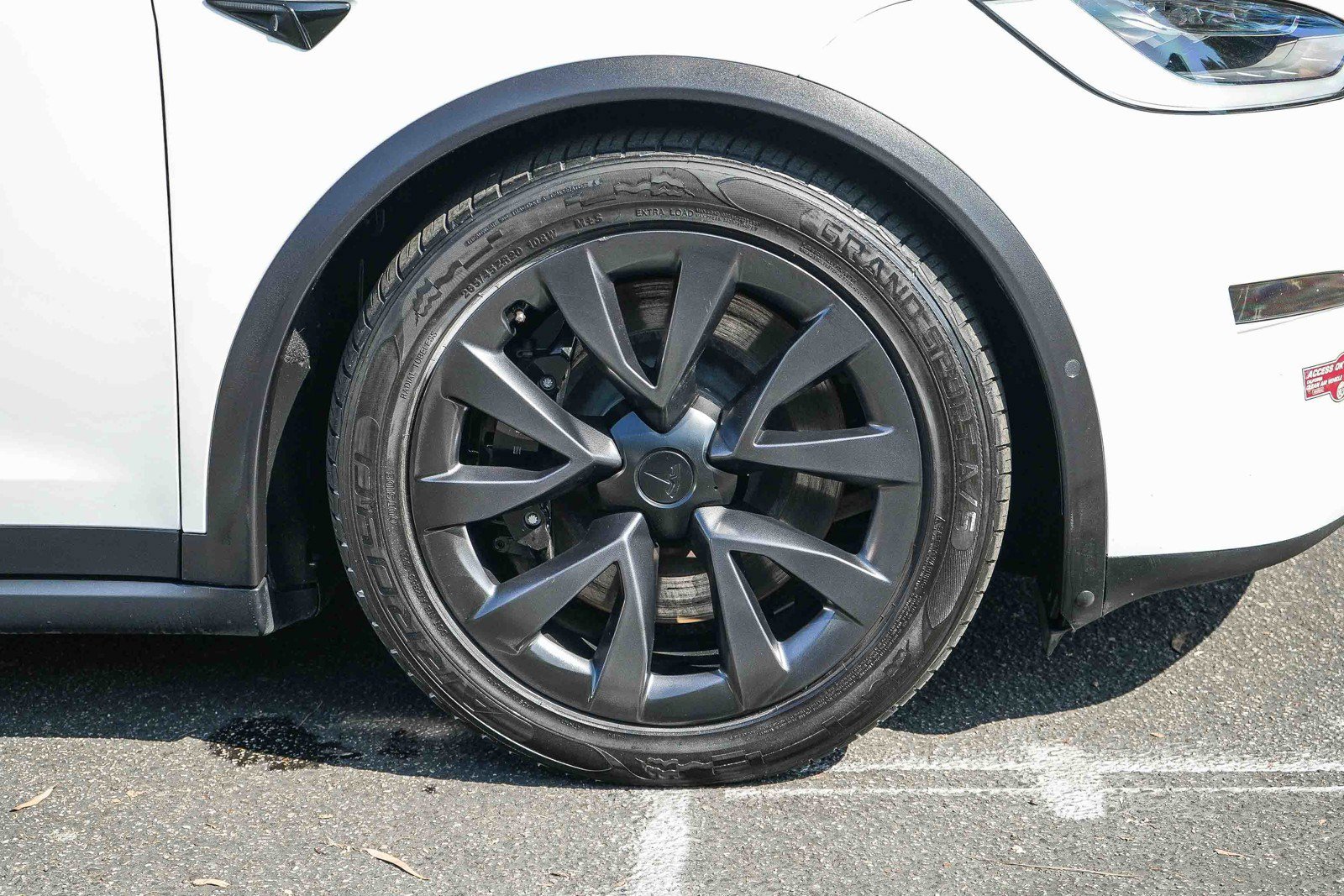 Used 2023 Tesla Model X AWD/4WD image 10