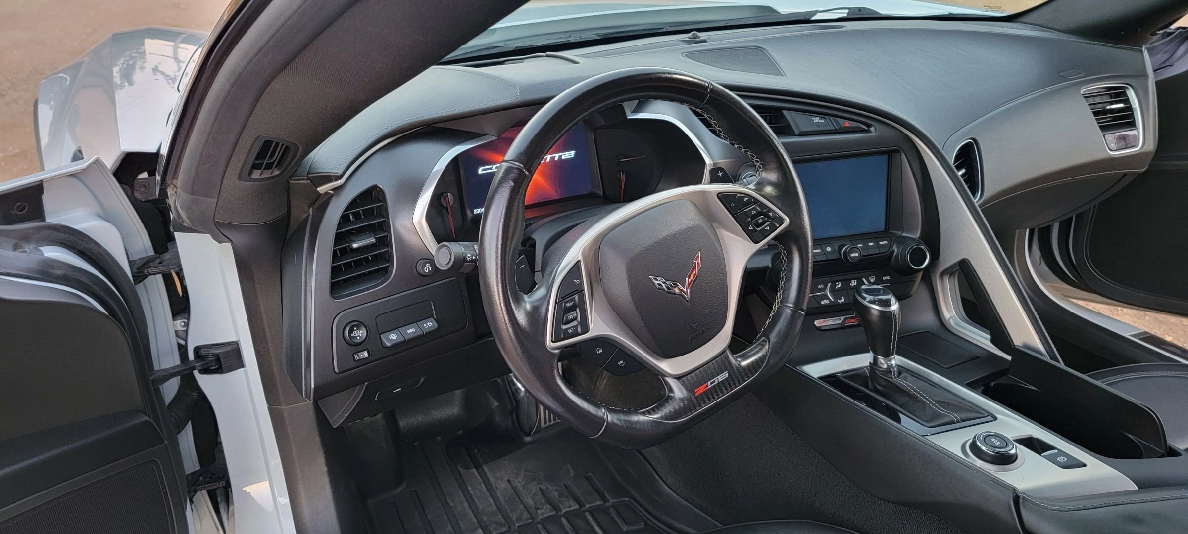 Used 2019 Chevrolet Corvette Z06 image 27
